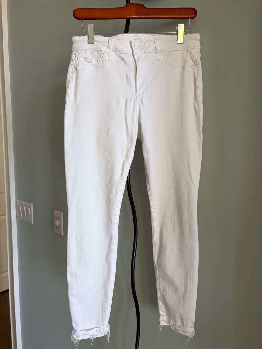 JOE'S
SKINNY CROP JEANS